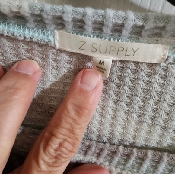 Z Supply Camo Ribbed Knit Lounge Top in a size Medium!!! - Picture 2 of 3